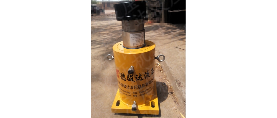 液壓滑升模板由什么組成？