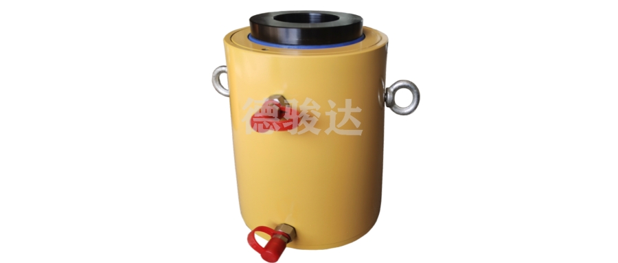 液壓千斤頂?shù)男谐逃^測(cè)